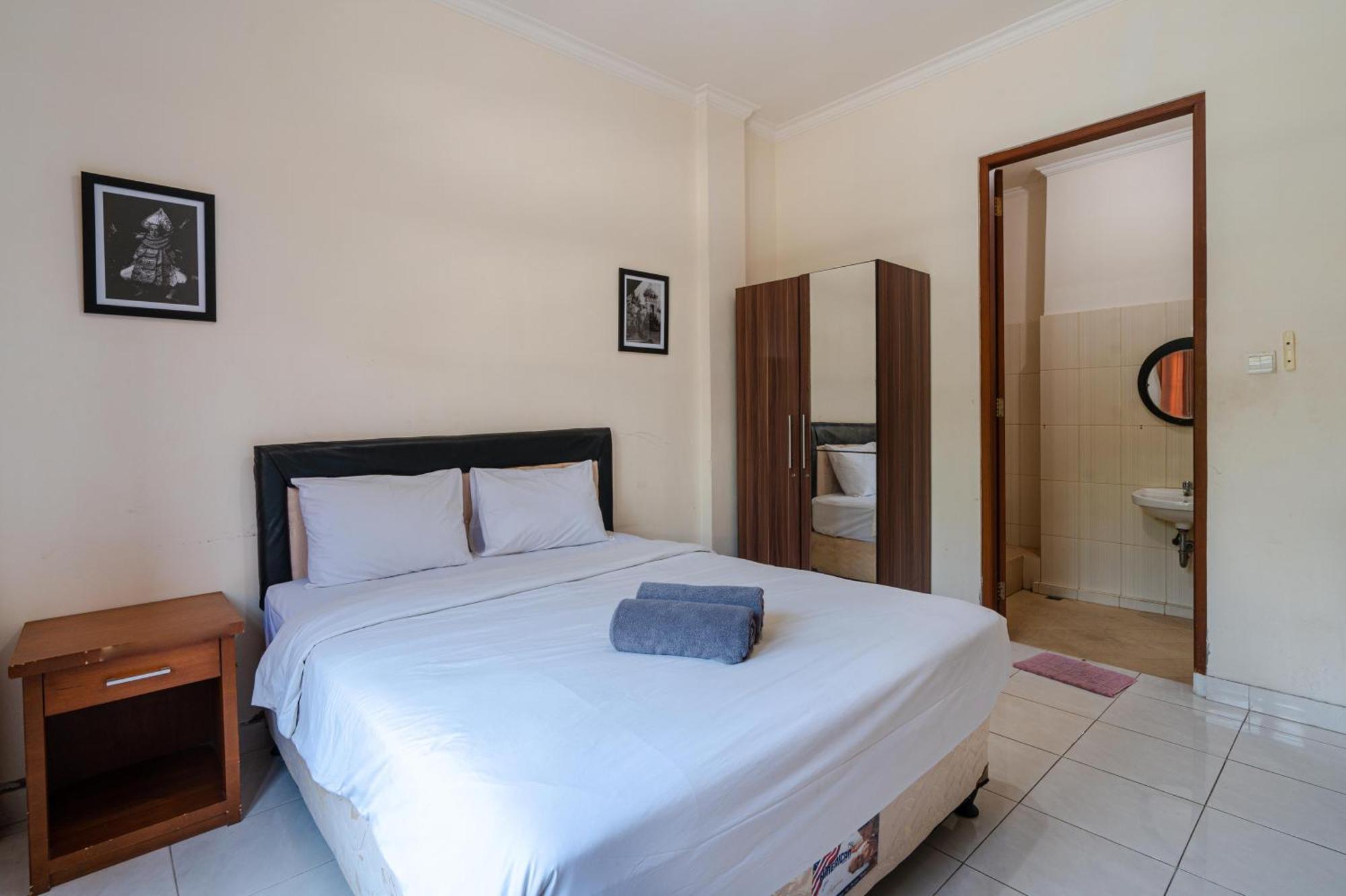 Pondok Anyar Hotel Kuta  Room photo