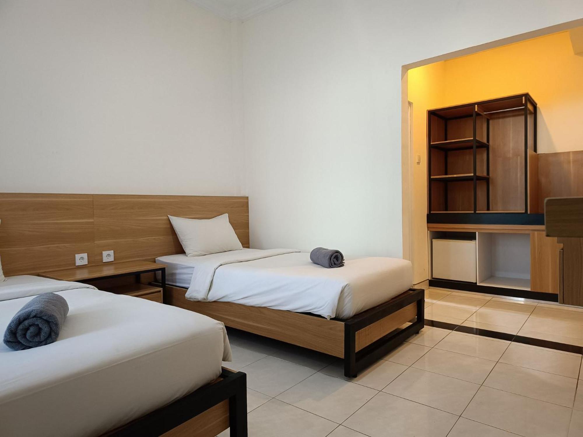 Pondok Anyar Hotel Kuta  Room photo